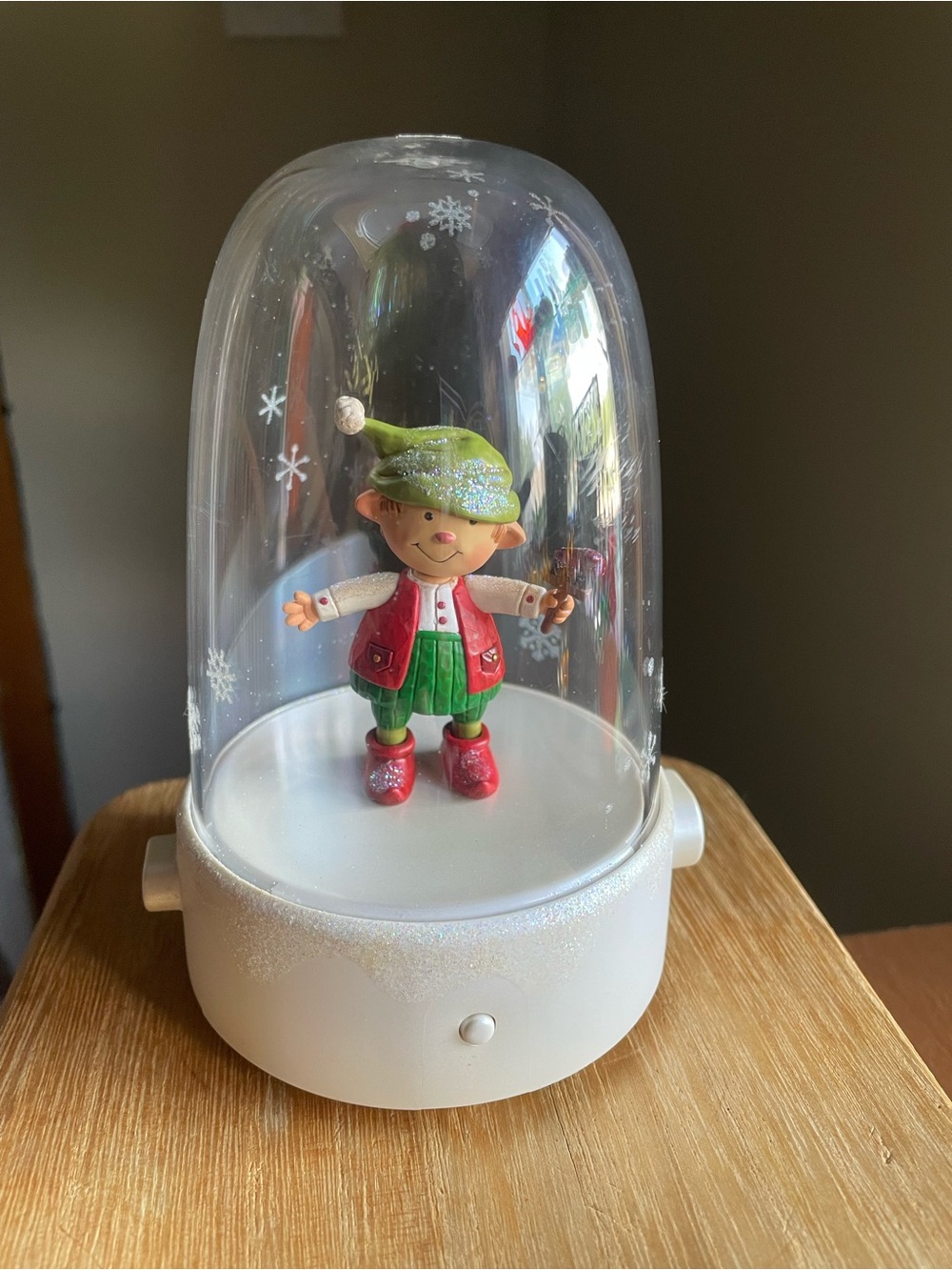 Hallmark 2009 Happy Tappers "Painter Elf" XLJ6069 Rare